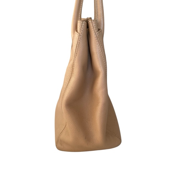 CHANEL Cerf Tote Beige - Picture 12 of 12